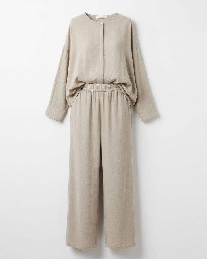 Dames set met blouse met lange mouwen en broek