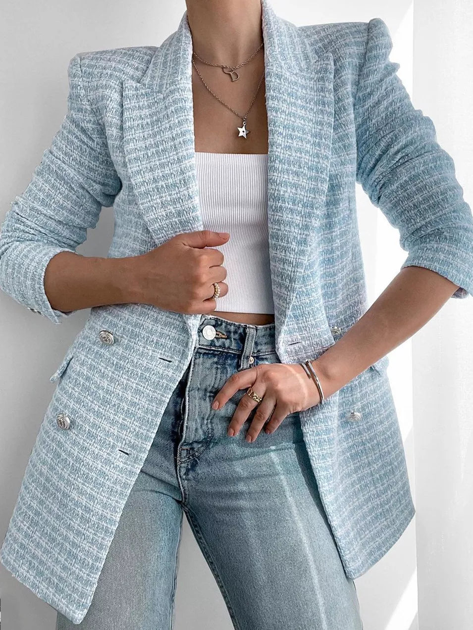 greta-or-karierter-tweed-blazer-amodafashion-de-1_0c67322f-949c-4bfb-998c-fb1cbfd96167.webp